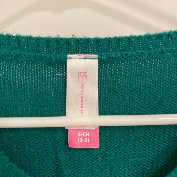 Green Tribal Print Sweater - Picture 2 of 3